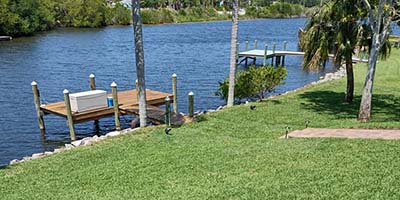Professional Lawn Maintenance in Palm Bay, Florida